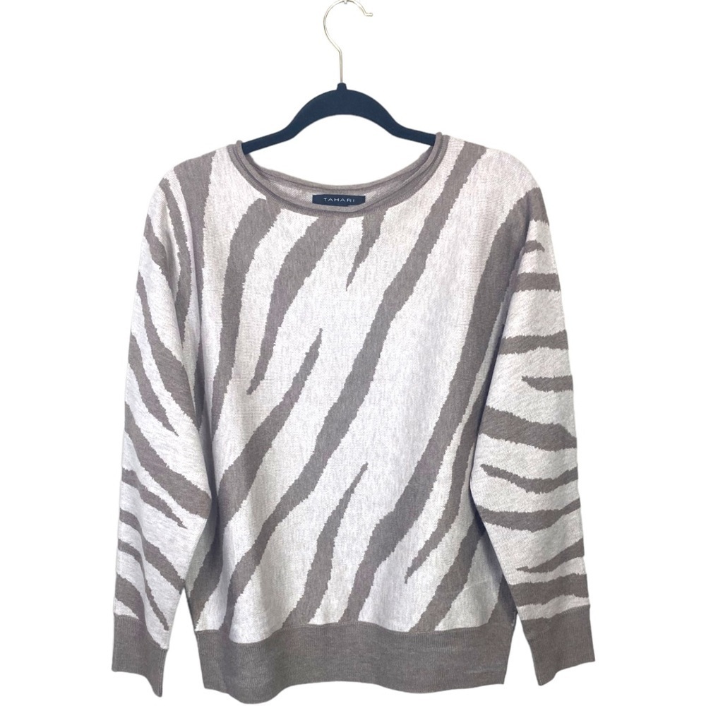 Tahari  Tan Beige Zebra Animal Print Pullover Long Sleeve Sweater Size XL.